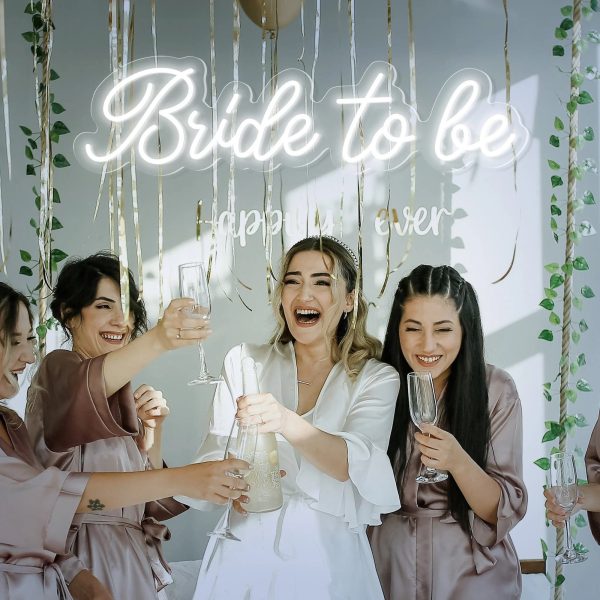 "Bride to be" Words Neon Sign